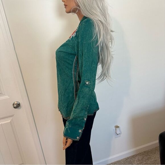 ROAR Western Embroidered Rhinestone Pearl Snap Shirt Roll Tab Sleeves Sz Medium - Picture 11 of 11